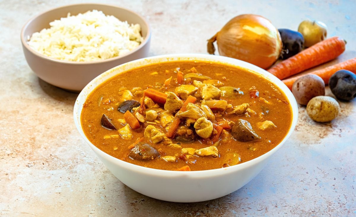 Poulet mafé (sauce arachide) : recette sénégalaise facile et gourmande